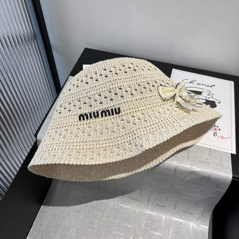 Miumiu hat dx83